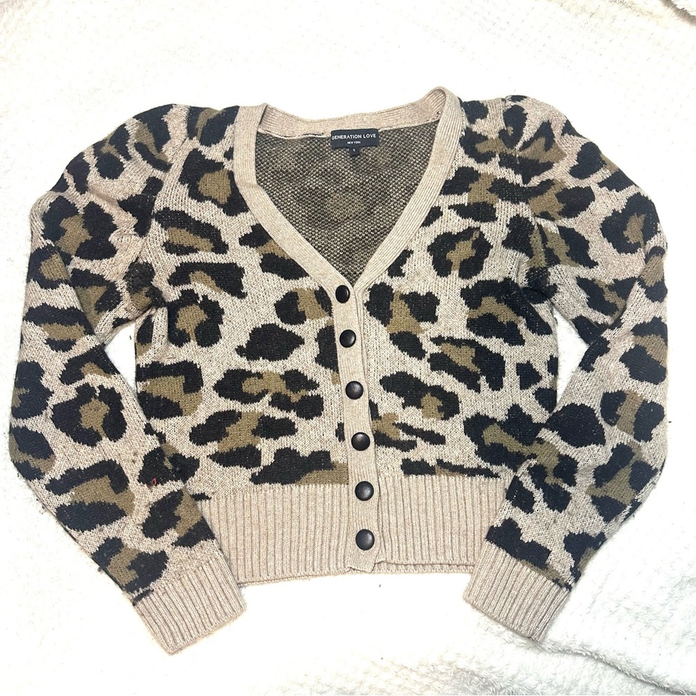 Generation Love cheetah print sweater brown and black winter fall sz small